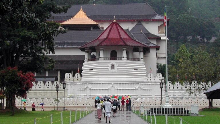 Kandy is the home of the Temple of the Tooth Relic (Sri Dalada Maligawa), one of the most sacred places of worship in the Buddhist world. It was declared a World Heritage Site by UNESCO in 1988